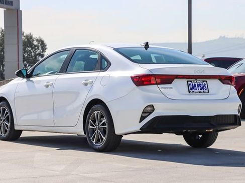 Used 2024 Kia Forte LXS image 6