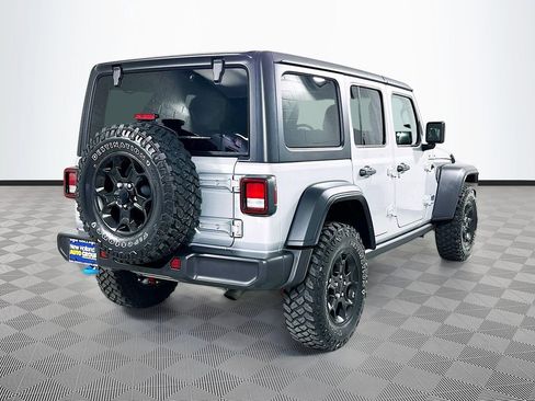 Used 2023 Jeep Wrangler Unlimited w/ 8.4" Radio Group AWD/4WD image 7