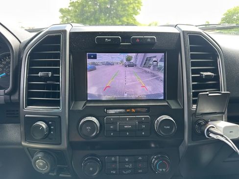 Used 2020 Ford F150 XLT w/ Equipment Group 302A Luxury AWD/4WD image 8
