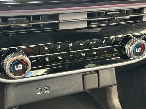 Used 2024 Honda Prologue Touring image 18