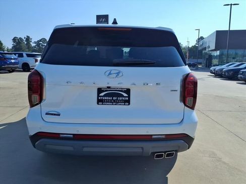 Used 2023 Hyundai Palisade Limited AWD/4WD image 3