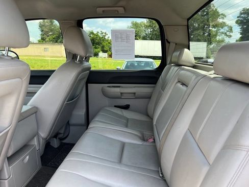 Used 2011 Chevrolet Silverado 1500 LT w/ All-Star Edition AWD/4WD image 9