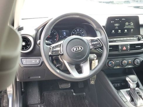 Used 2021 Kia Forte LXS FWD image 11