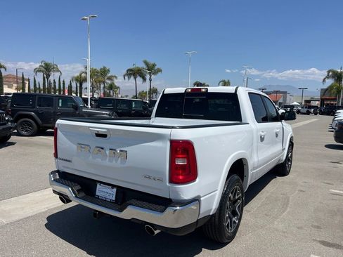 Used 2025 RAM 1500 Laramie AWD/4WD image 8