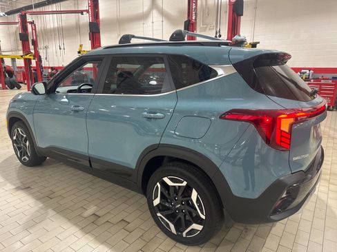 Used 2026 Kia Seltos SX w/ SX Sunroof Package AWD/4WD image 10