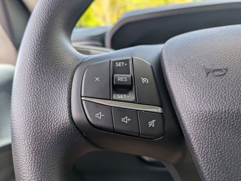 New 2026 Ford Maverick XL image 25