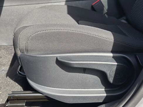 New 2026 Kia Sportage LX image 22