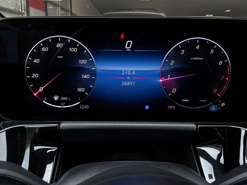 Used 2025 Mercedes-Benz GLA 250 image 44