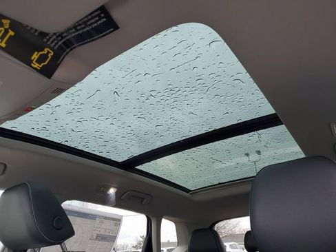 New 2026 Volkswagen Taos SEL image 29