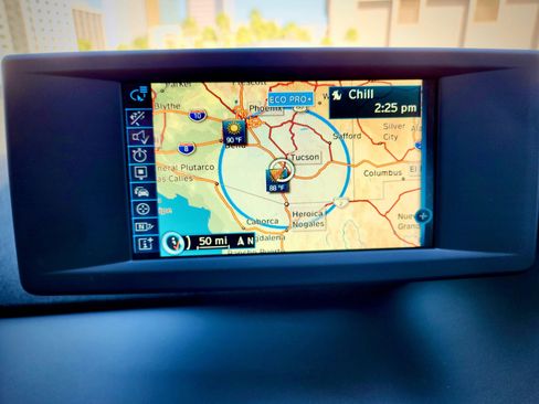 Used 2017 BMW i3 w/ Range Extender image 57