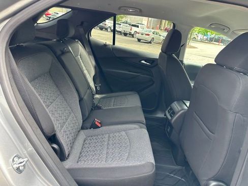 Used 2024 Chevrolet Equinox LT w/ LPO, Floor Liner Package FWD image 30