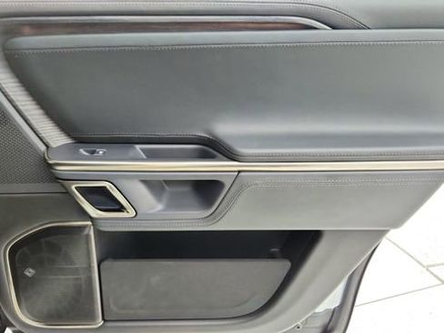 Used 2024 Rivian R1S Adventure image 27