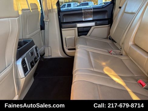 Used 2019 Ford F250 Lariat w/ Lariat Value Package image 46