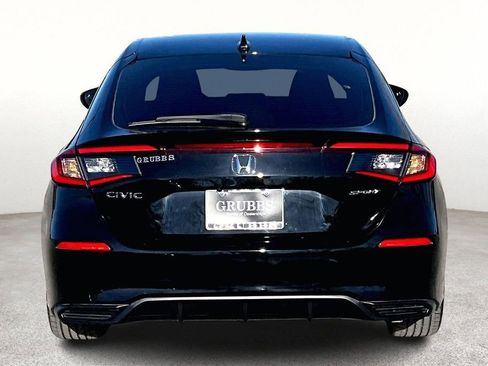 Used 2025 Honda Civic Sport image 6