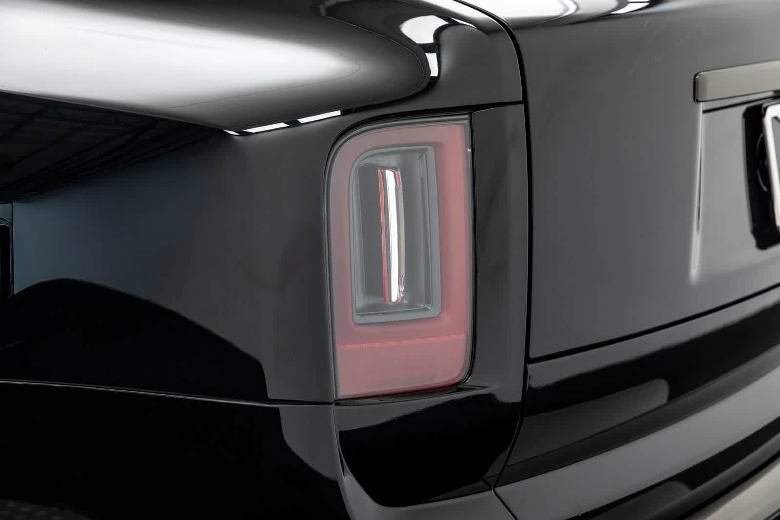 New 2027 Rolls-Royce Cullinan Black Badge AWD/4WD image 71