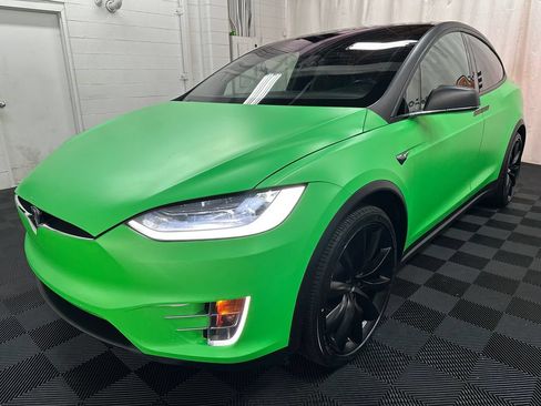Used 2020 Tesla Model X Long Range AWD/4WD image 4