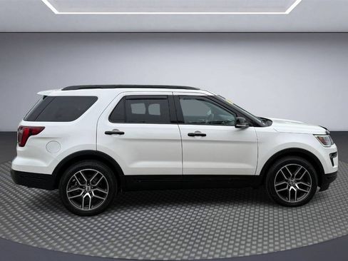 Used 2018 Ford Explorer Sport AWD/4WD image 8