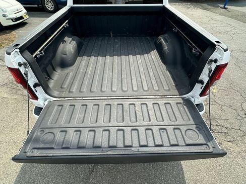 Used 2021 RAM 1500 Big Horn image 32