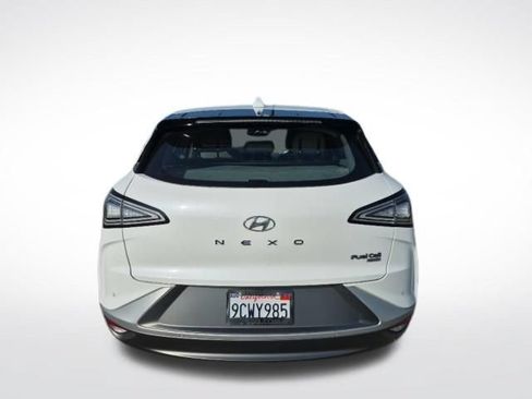 Used 2022 Hyundai Nexo Blue FWD image 6