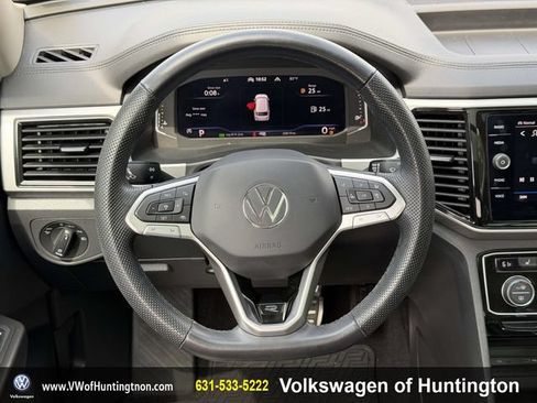 Certified 2023 Volkswagen Atlas SEL Premium AWD/4WD image 14