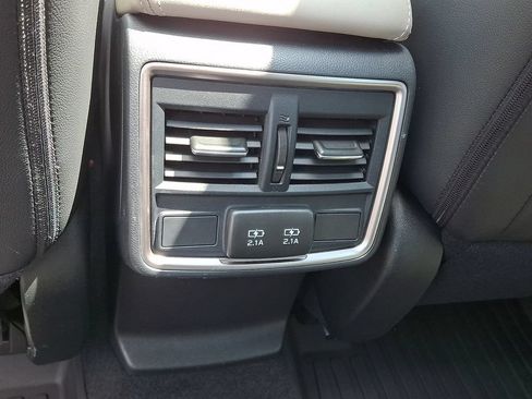 Used 2023 Subaru Forester Limited w/ Popular Package #3 AWD/4WD image 12