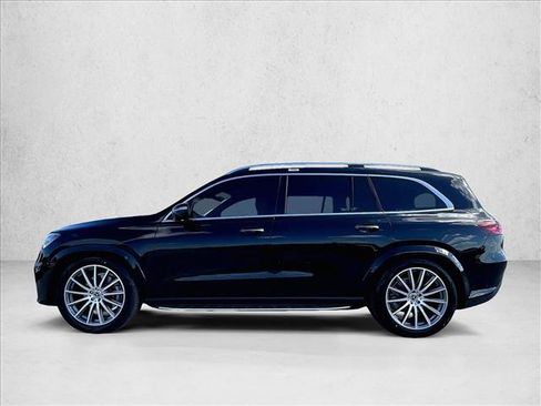 New 2026 Mercedes-Benz GLS 580 4MATIC image 6