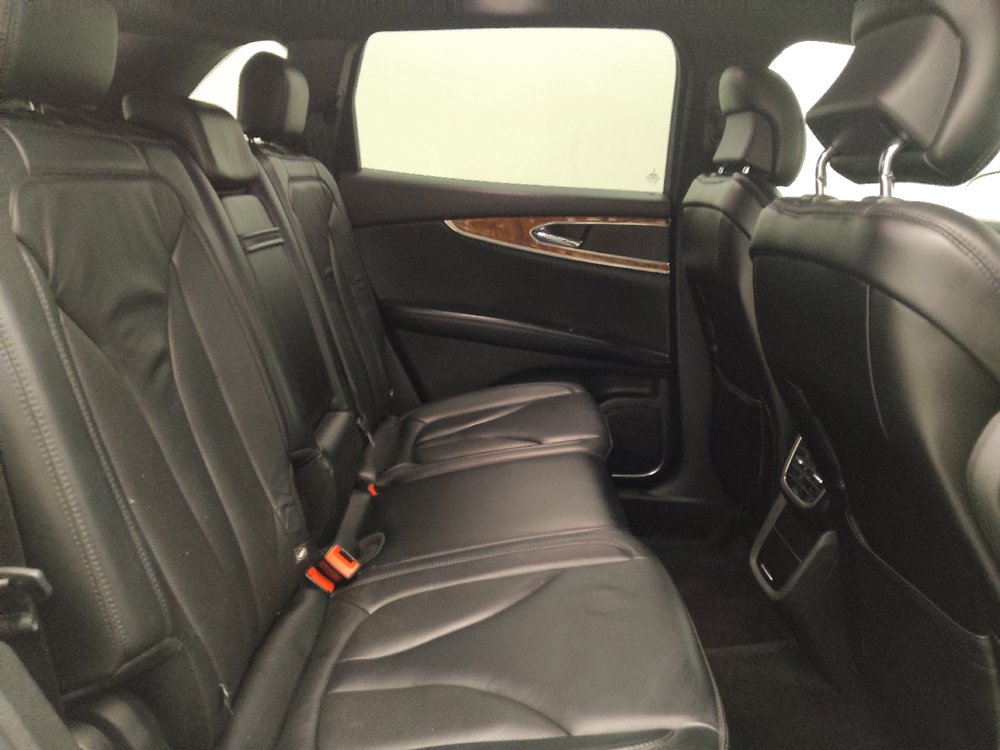 Used 2016 Lincoln MKX Select w/ Select Plus Package FWD image 19
