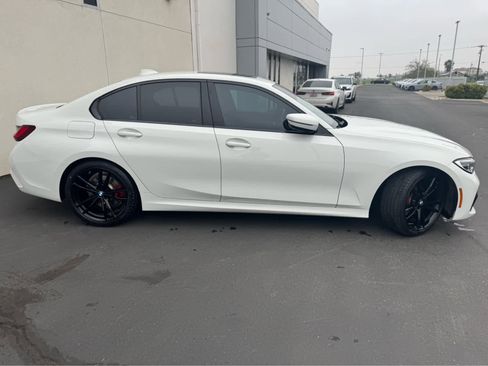 Used 2022 BMW 330i Sedan w/ M Sport Package image 7