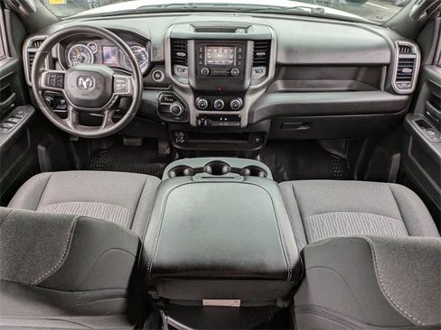 Used 2022 RAM 2500 Tradesman w/ Chrome Appearance Group image 15