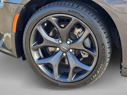 Used 2021 Chrysler 300 S w/ S Model Appearance Package RWD image 23
