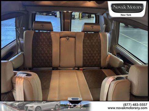 Used 2023 GMC Savana 2500 RWD image 12