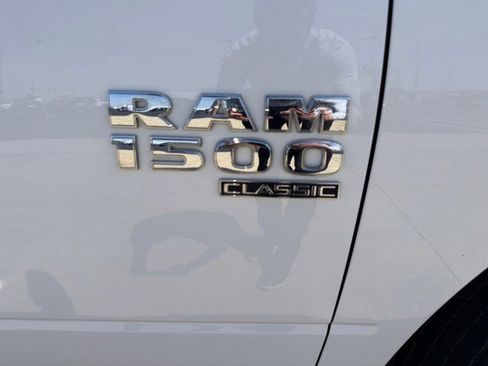 Used 2024 RAM 1500 Classic SLT image 12