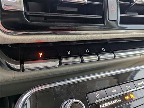 Used 2018 Lincoln Navigator Reserve w/ Technology Package AWD/4WD image 13