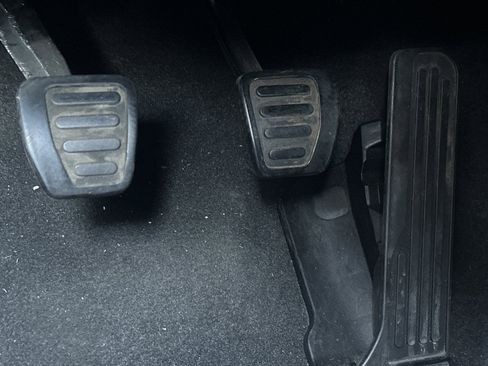 Used 2018 Chevrolet Camaro SS image 49