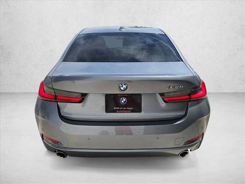 Used 2024 BMW 330i Sedan w/ Convenience Package RWD image 7