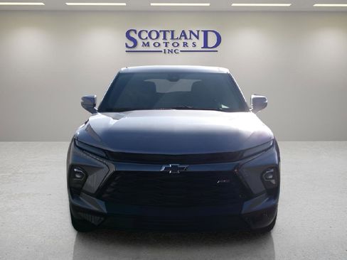 Used 2025 Chevrolet Blazer RS image 3