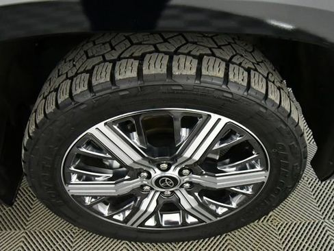 Used 2023 Toyota Sequoia Capstone image 17