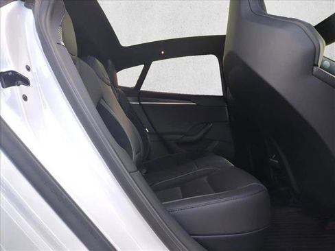 Used 2024 Tesla Model S Plaid image 19