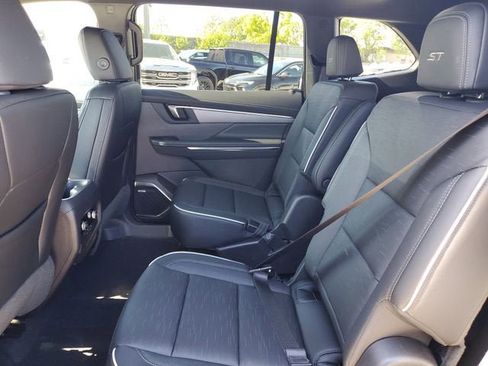 New 2026 Buick Enclave Sport Touring w/ Power Package FWD image 11