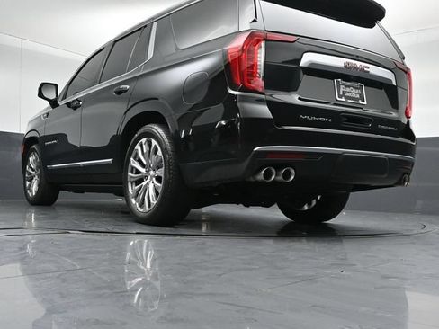 Used 2024 GMC Yukon Denali w/ Advanced Technology Package AWD/4WD image 43