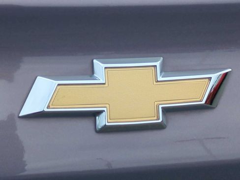Used 2024 Chevrolet Blazer EV LT AWD/4WD image 8