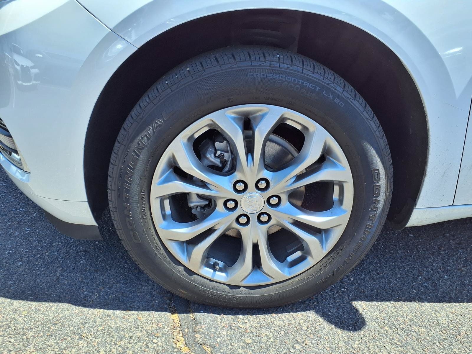 Used 2021 Buick Enclave Avenir w/ Avenir Technology Package FWD image 10