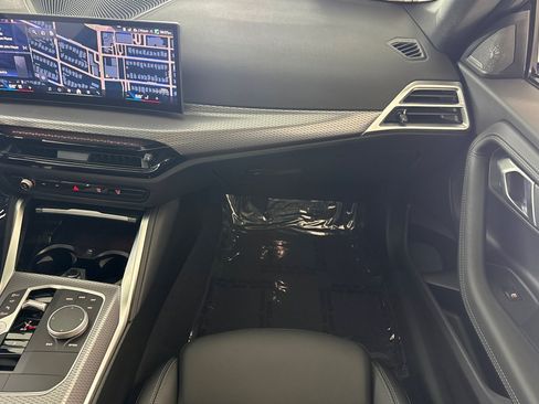Used 2025 BMW M240i Coupe w/ Premium Package RWD image 31