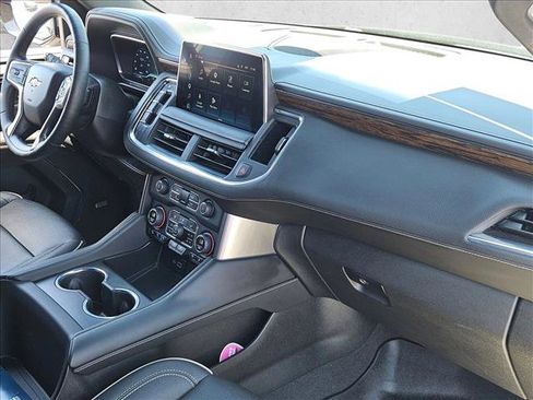 Used 2023 Chevrolet Tahoe Premier AWD/4WD image 27