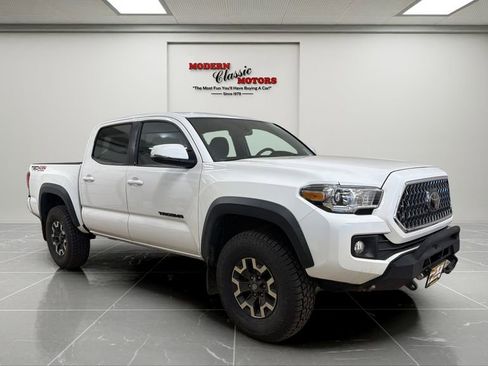 Used 2019 Toyota Tacoma TRD Off-Road w/ Technology Package AWD/4WD image 1