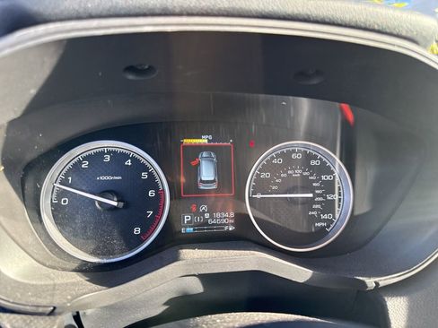 Used 2022 Subaru Forester Limited AWD/4WD image 5