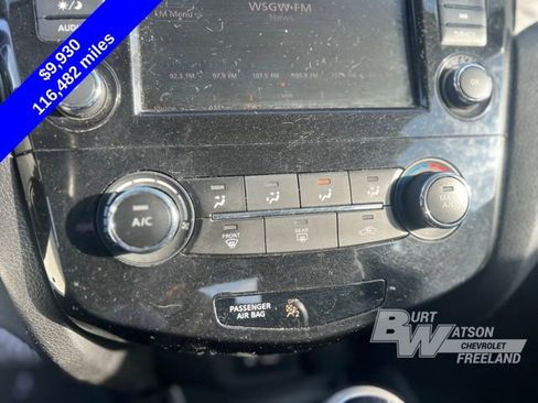 Used 2019 Nissan Rogue Sport S image 16