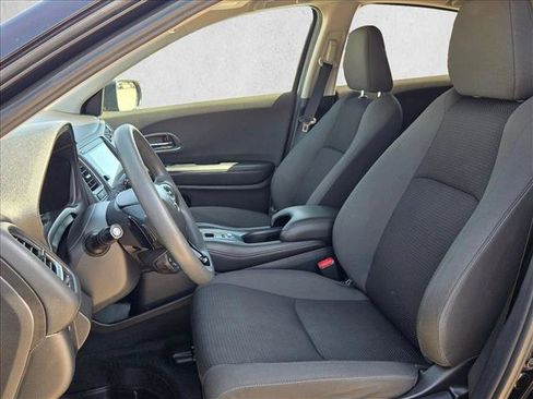Used 2022 Honda HR-V EX image 15