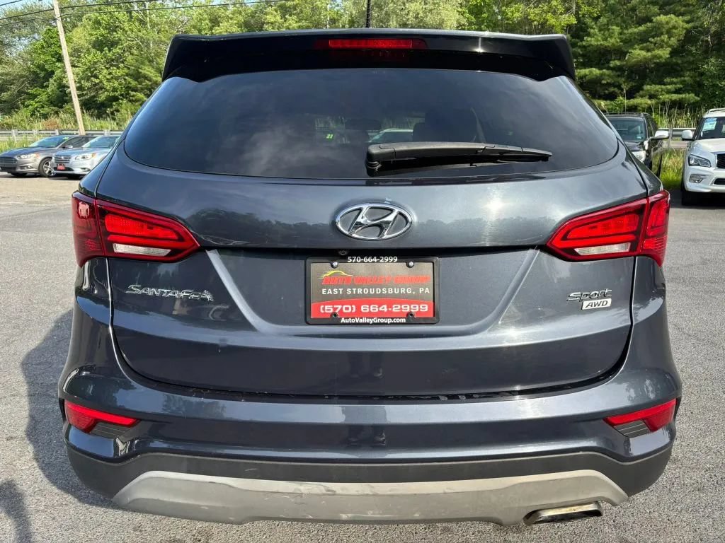 Used 2018 Hyundai Santa Fe Sport AWD/4WD image 7