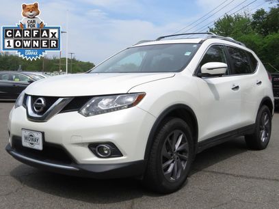 Used 2016 Nissan Rogue SL w/ SL Premium Package